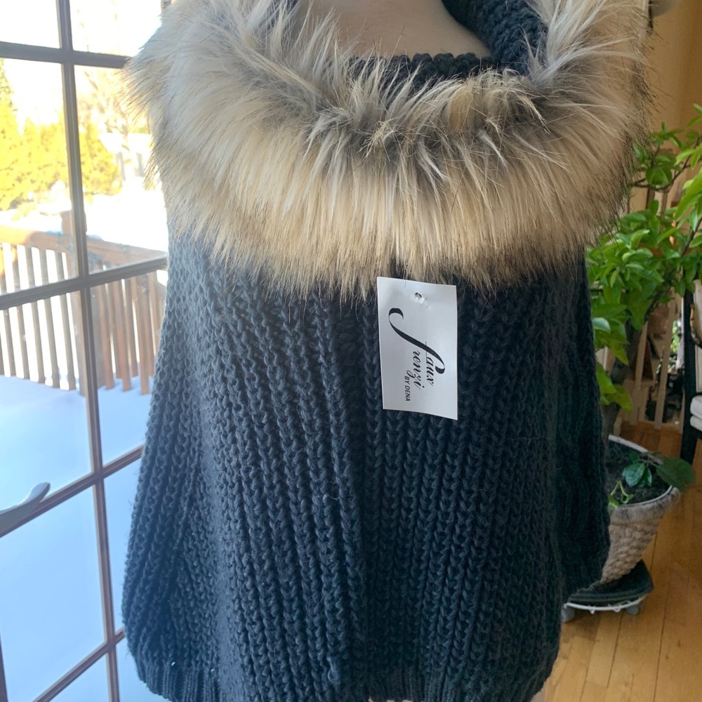 Navy Wool Knitted Poncho